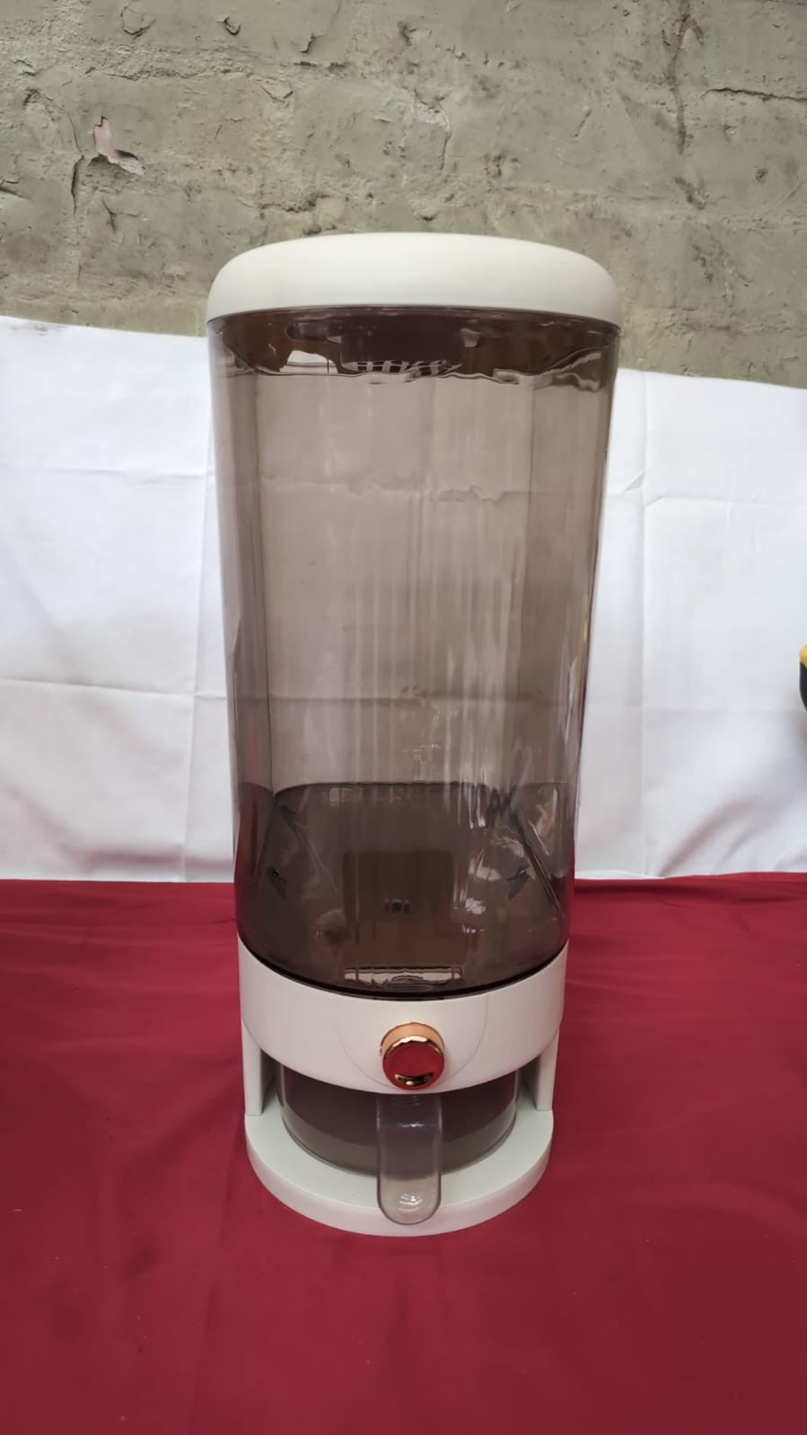 Rice Dispenser Container, Cereal Grain Flour With Measuring Cup(box damaged)