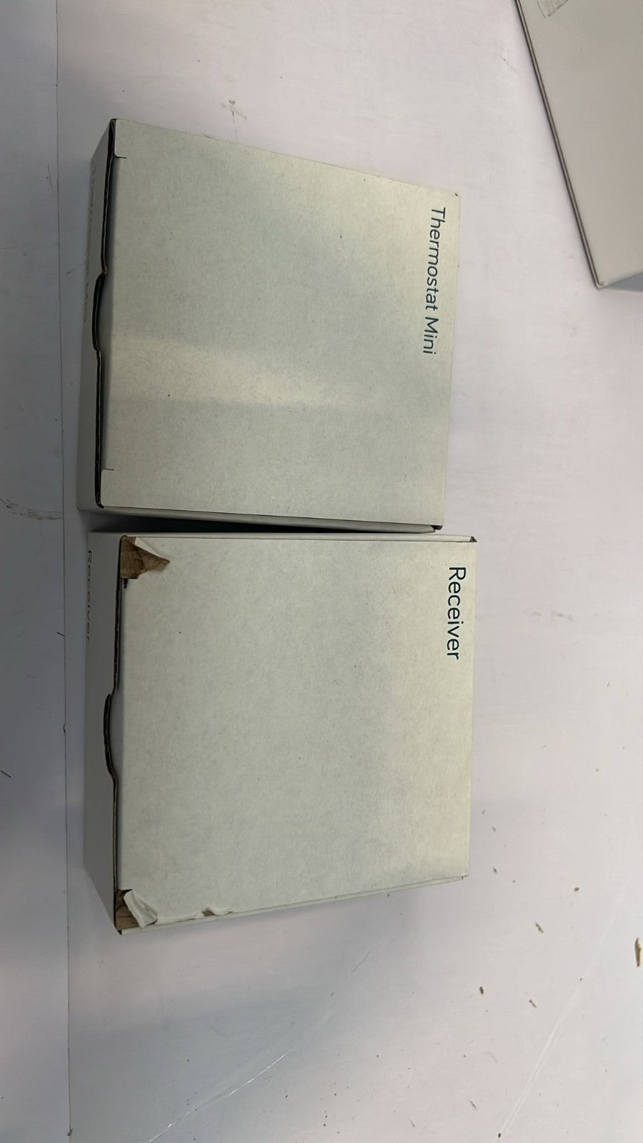 Hive Thermostat Mini For Heating Control (Self Install) BOX DAMAGED