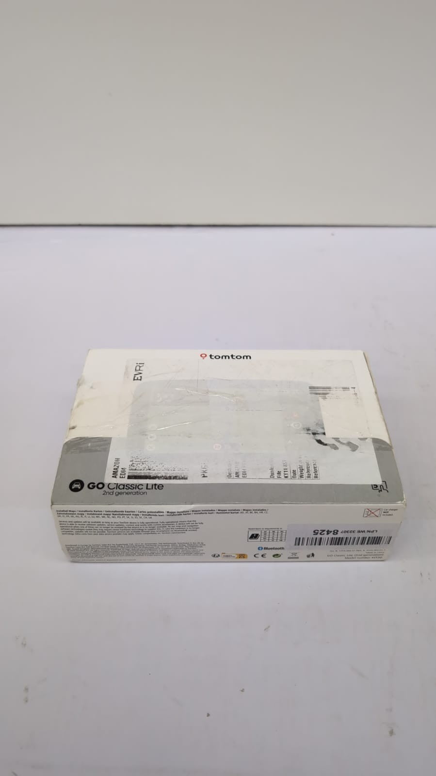 TomTom Car Sat Nav GO Classic Lite 5" with Traffic Information (BOX DAMAGED)