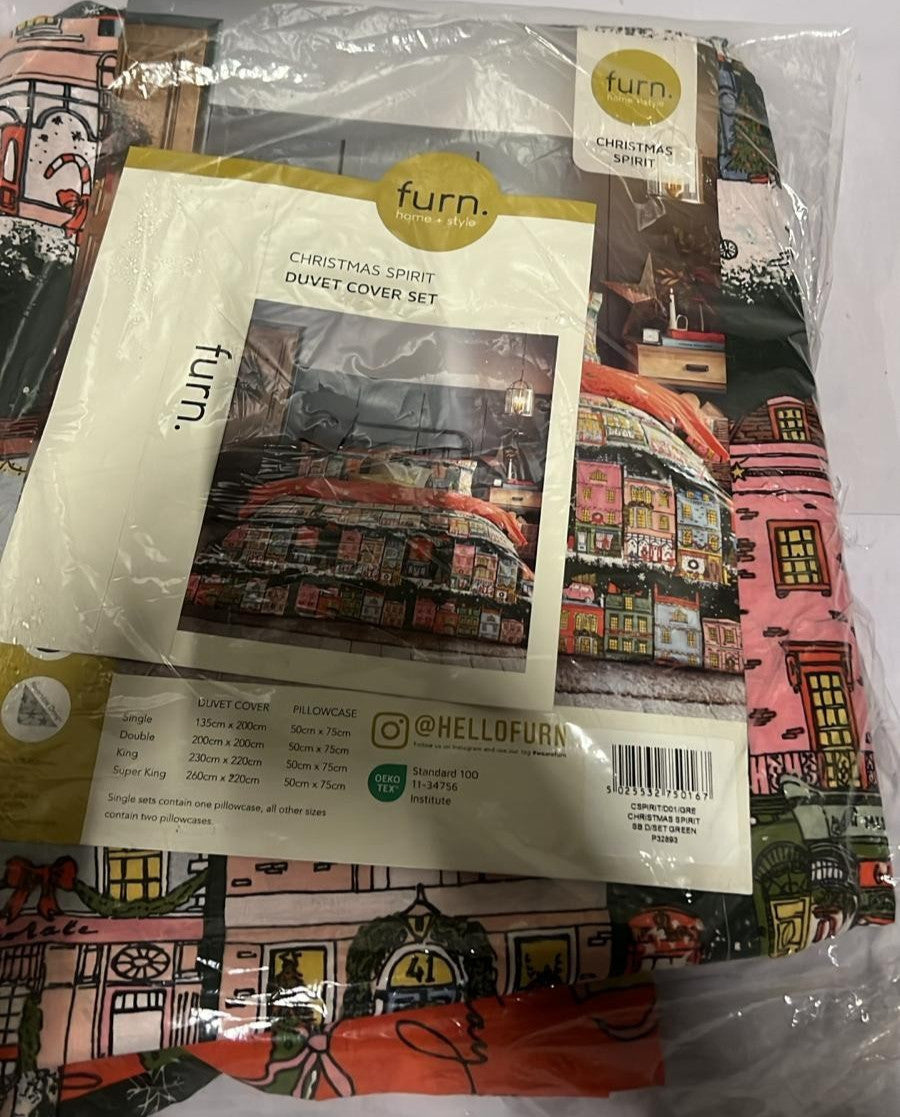 furn. Christmas Spirit Festive Duvet Cover Set (PACKAGING DAMAGED)