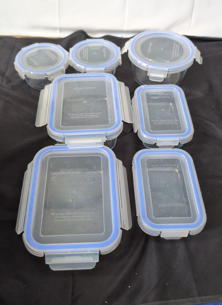 Amazon Basics Leak-Proof Glass Locking Lids Food Storage  7 PACK(water damage)