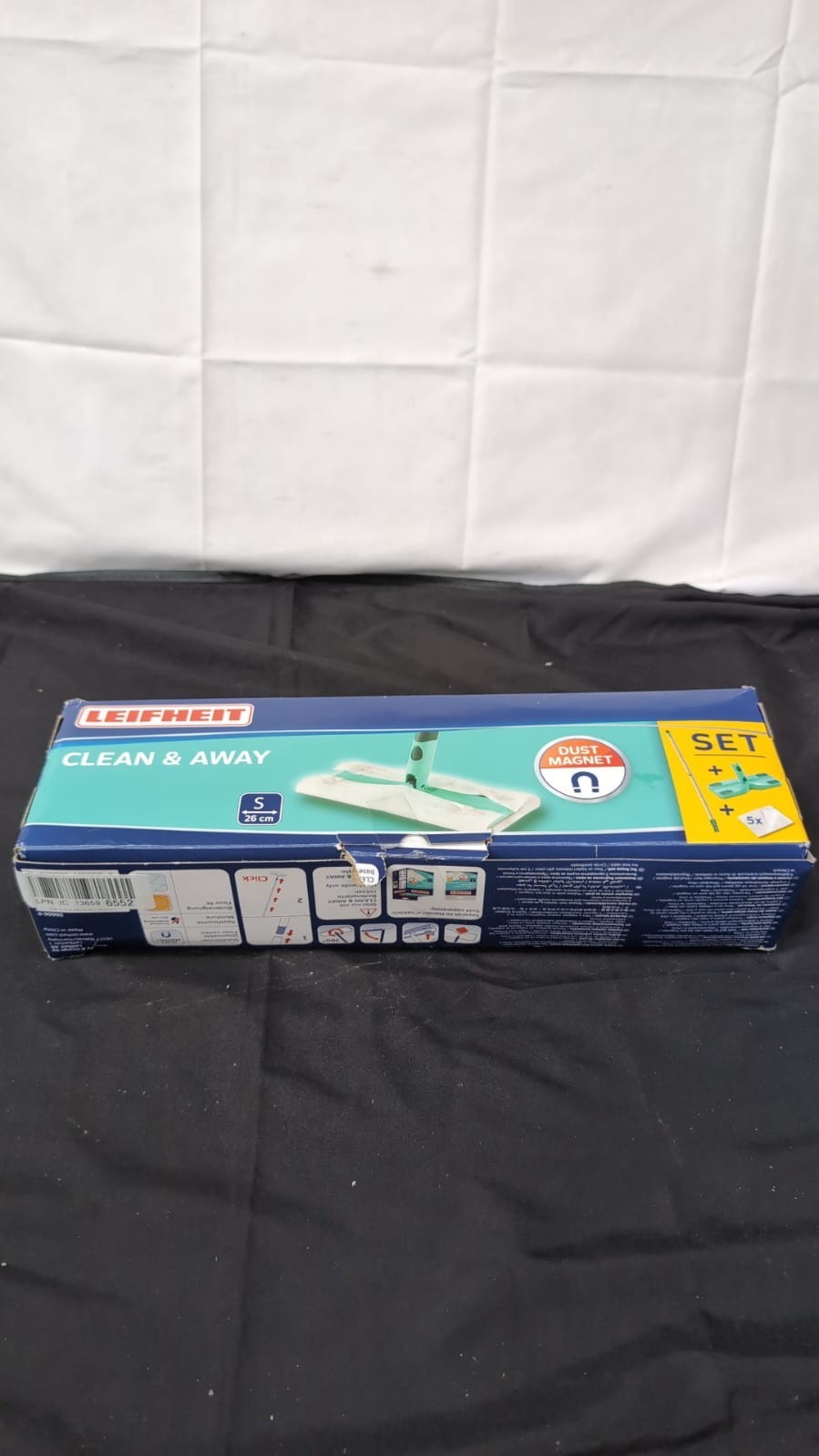Leifheit Clean and Away Dusting Mop with 5 Dust Cloths(BOX DAMAGED)