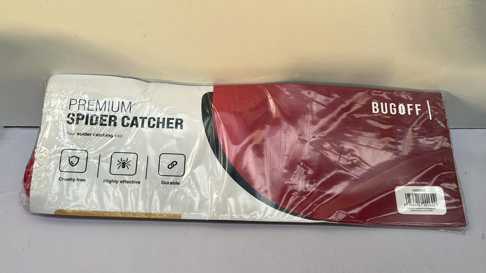 KEPLIN Foldable Spider Catcher, Bug Trap Catcher Extra Long with Handle