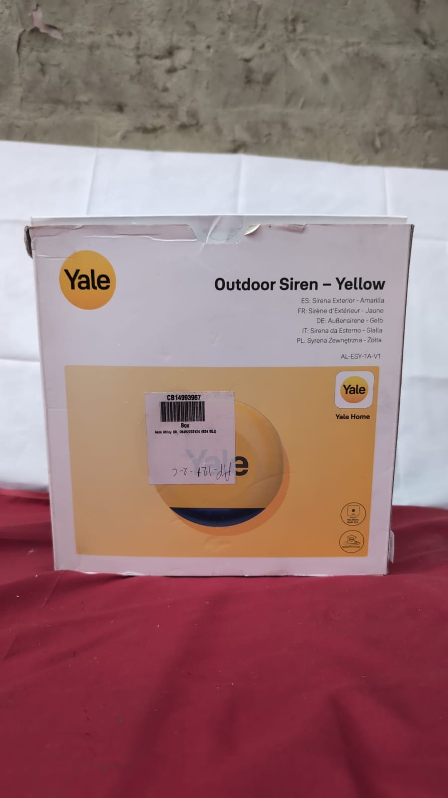 Yale Outdoor Siren Yellow Adjustable (box damaged - fixings inside device)