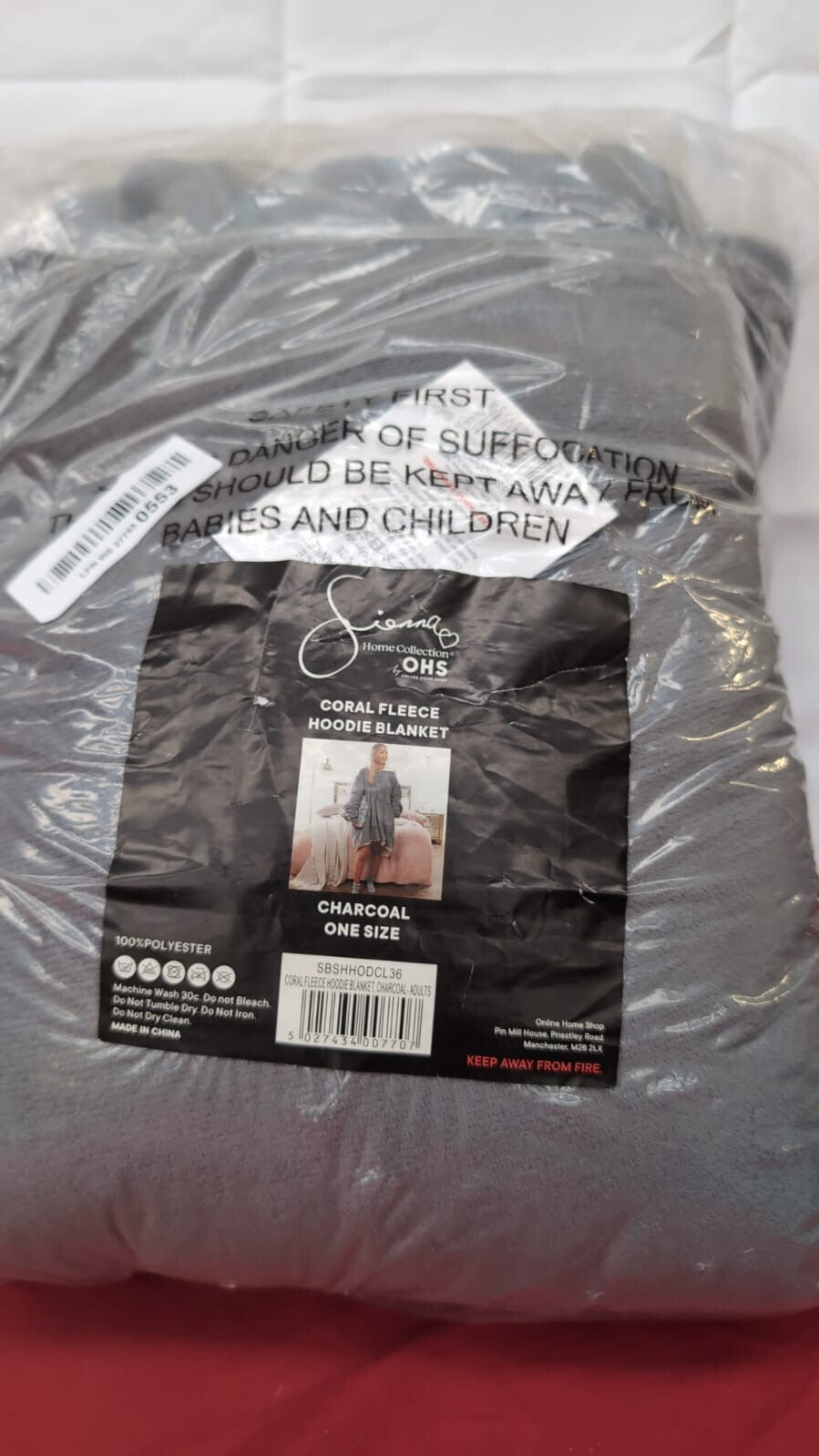 Sienna Hoodie Blanket, Mothers Day Gifts Ultra Soft Sherpa (packaging damaged)