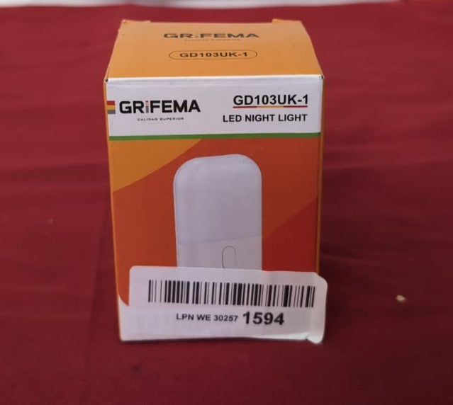 GRIFEMA GD103UK-1 Night Light Plug in Wall with Dusk to Dawn Photocell Sensor