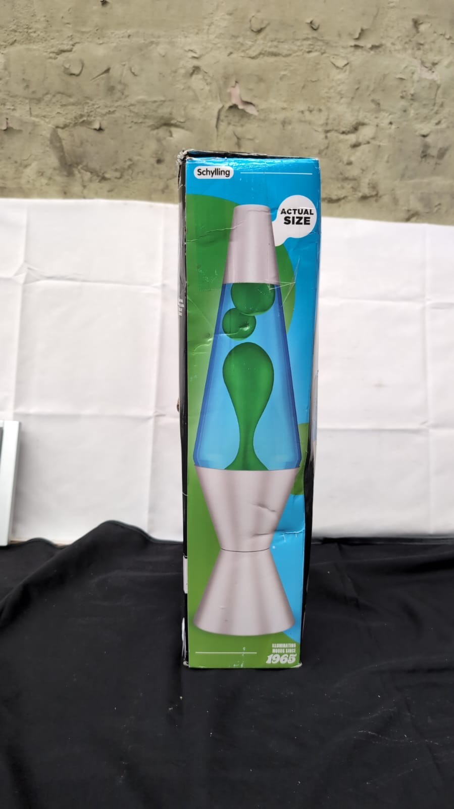 Lava Lamp 2124, Green Wax, Blue Liquid, Silver Base and Cap, Original 14.5 inch