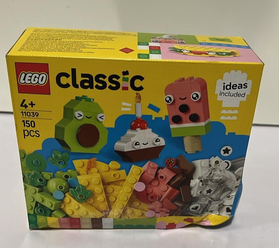 LEGO Classic Creative Food Friends Playset (BOX DAMAGED)
