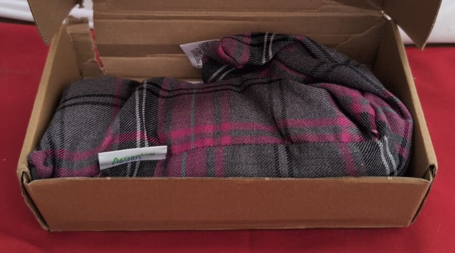 Amazing Health Unscented Plum Tartan Hot and Cold Therapy Pack (box damaged)