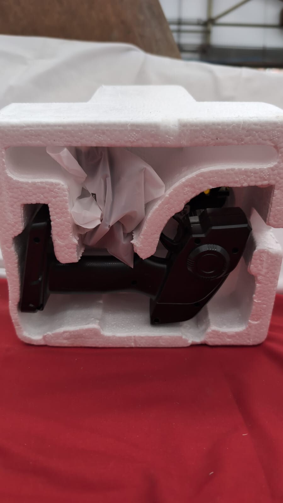 DEERC RC Cars High Speed Remote Control Car for Adults Kids 4WD Off Road