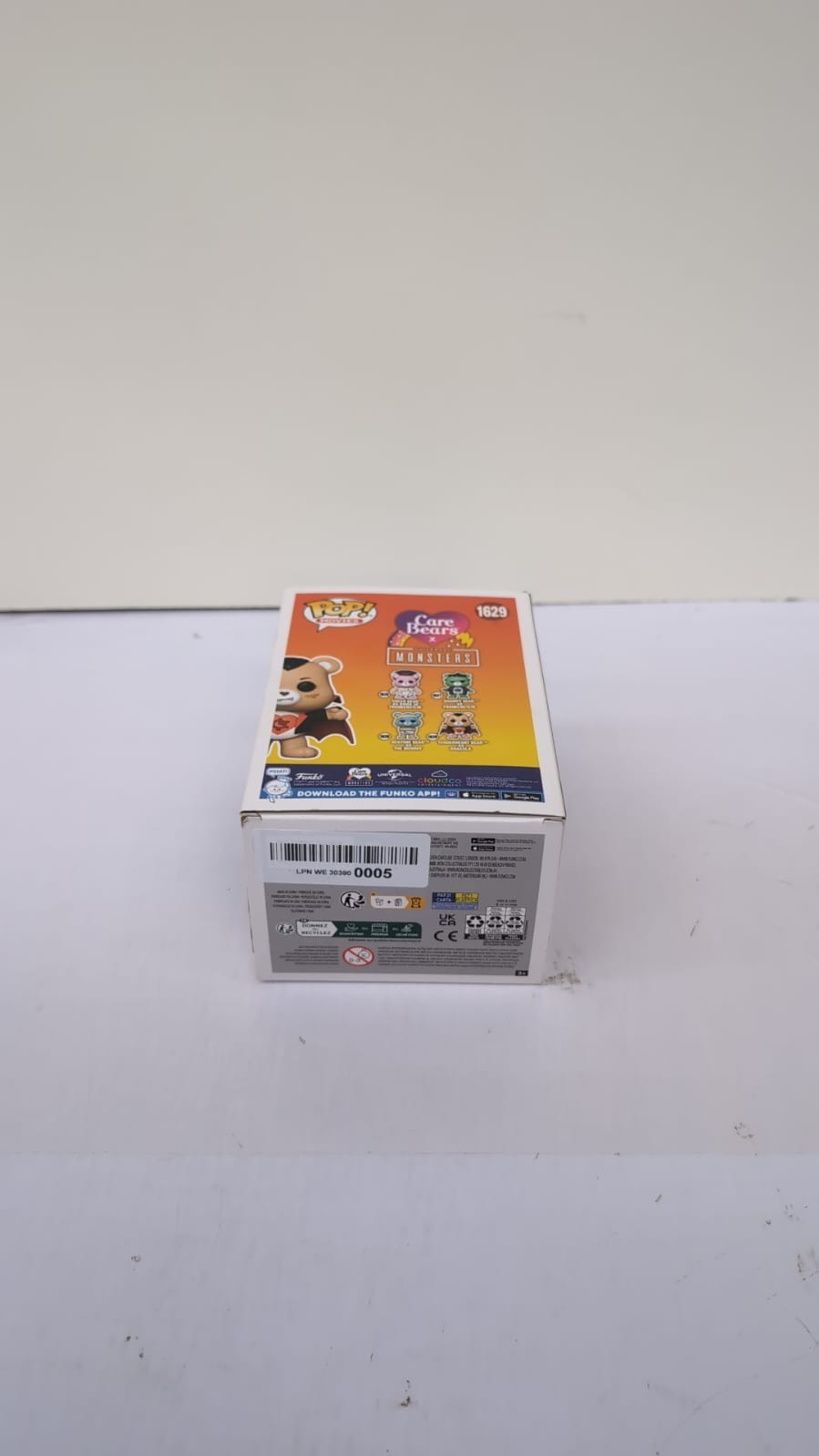 Funko Pop!   Tender Heart Bear As Dracula  Universal Monsters