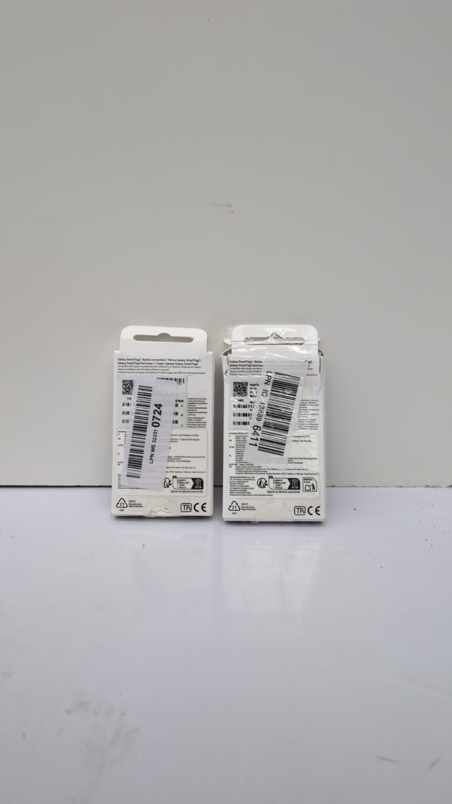 Samsung Galaxy SmartTag2 Bluetooth Tracker (2 Pack), Compass View AR, Find Lost