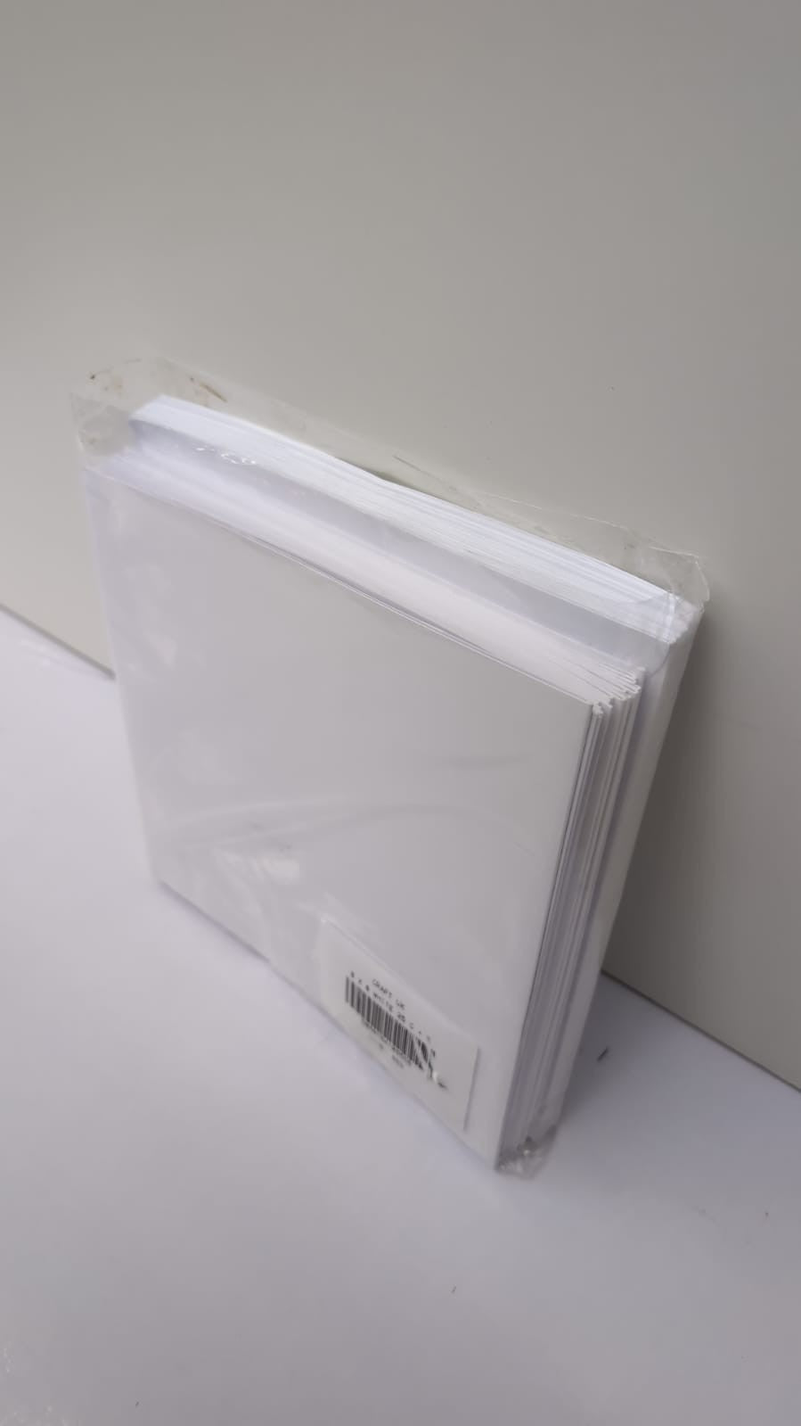 Craft UK 8 x 8 inch Card and Envelope (24 pack - plain cards with envelopes)