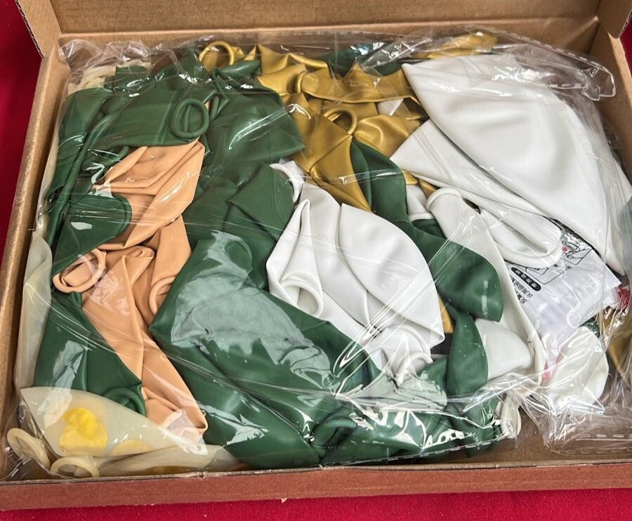 152 Pcs Balloon Arch Kit, Black Gold Garland Party Decor