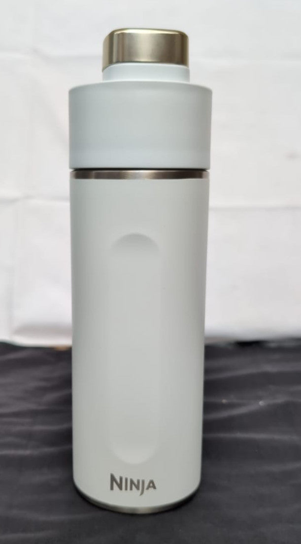 Ninja Thirsti 18oz Travel Water Bottle, For Carbonated Sparkling Drinks