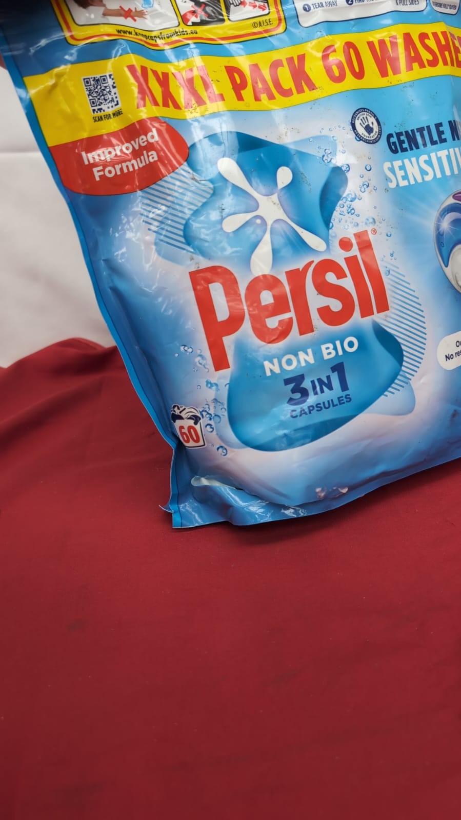 Persil Non Bio 3 in 1 Washing Capsules laundry 60 gentle (packaging damaged)