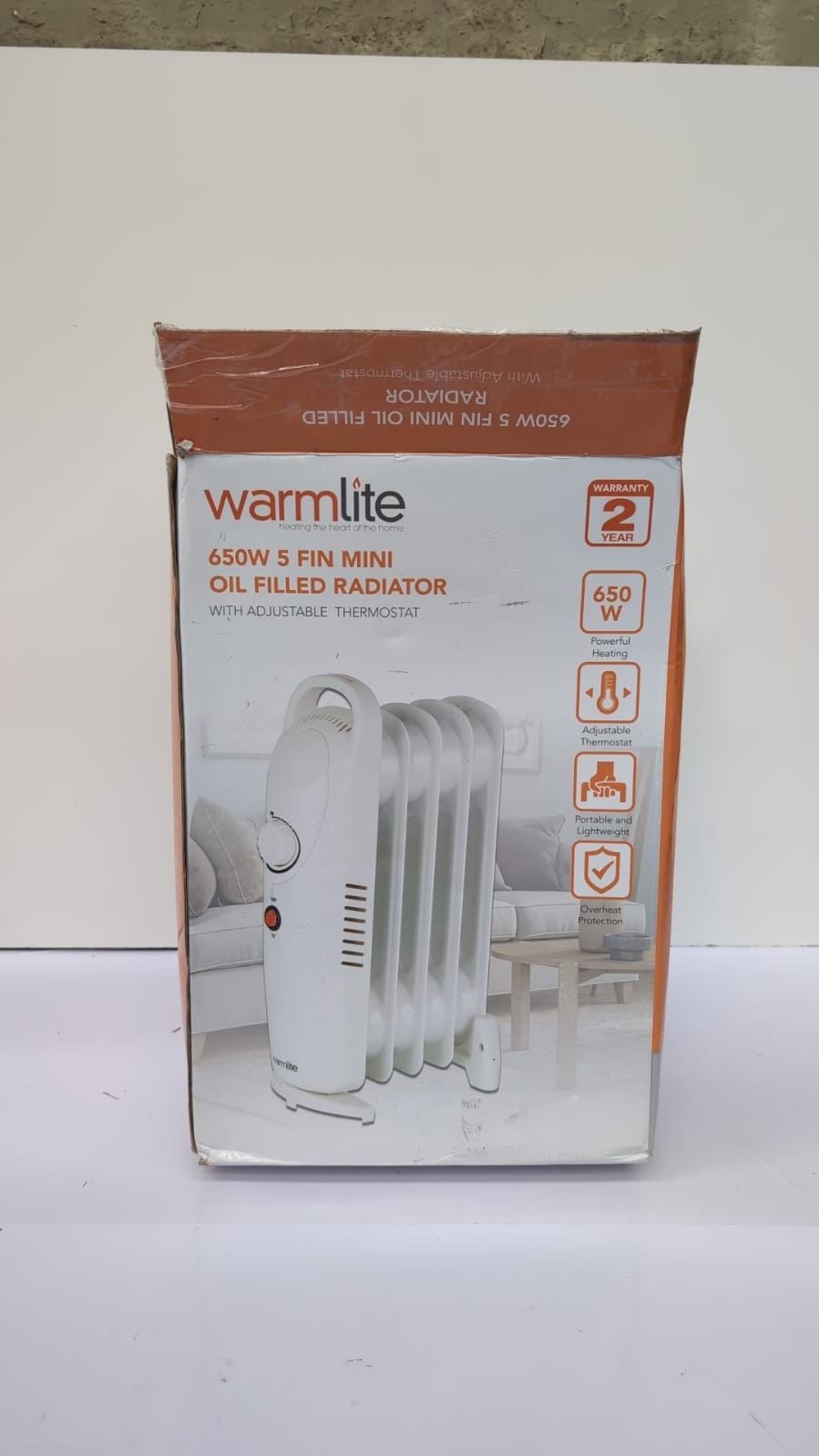 Warmlite  5 Fin Oil Filled Radiator with Adjustable Thermostat 650W, White(USED)