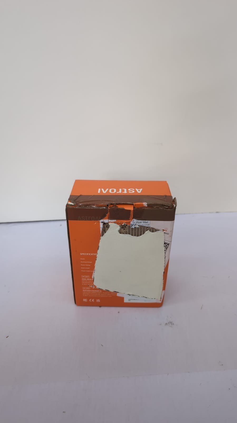 AstroAI Tyre Inflator Air Compressor 12V DC, Digital Car Tyre Pump(BOX DAMAGED)