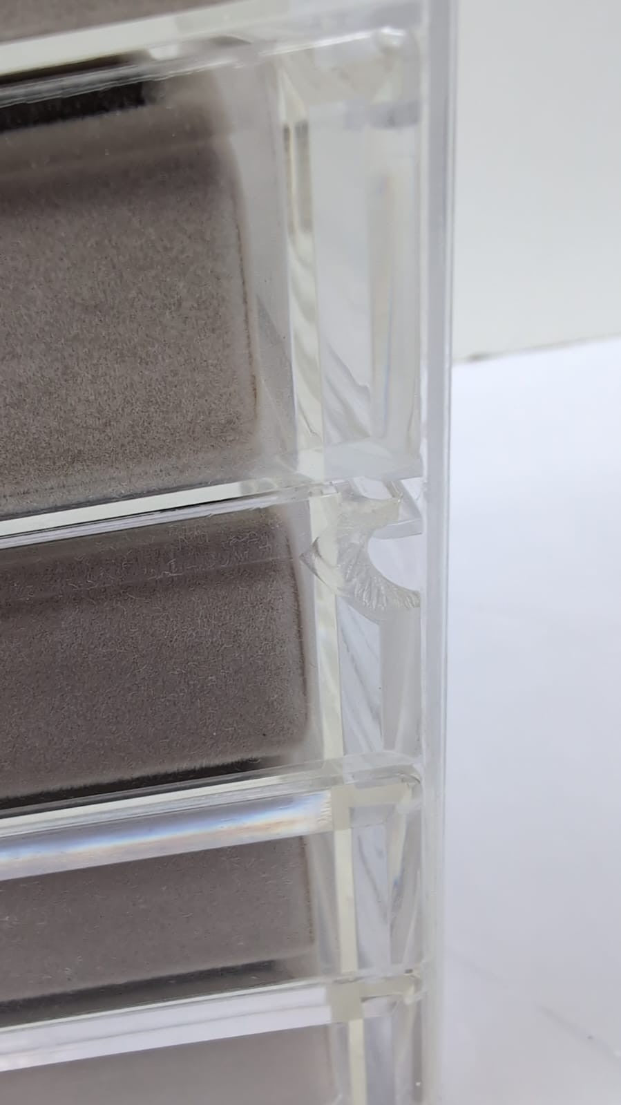 Sasha Morel Jewellery Box Women's 5 Drawer(1  drawer has a small chip)