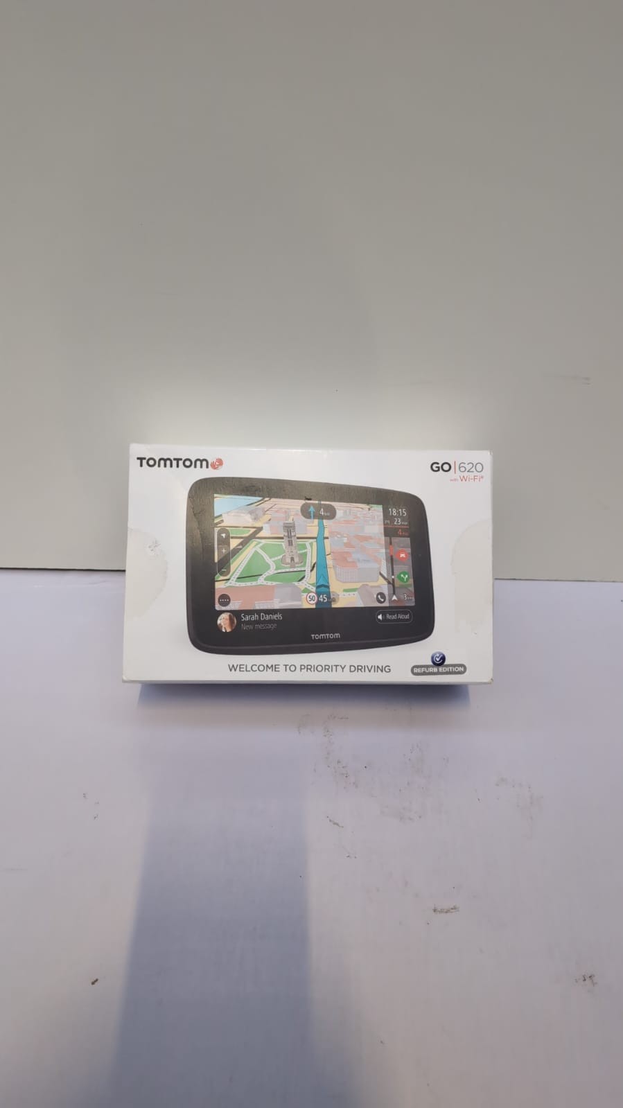 TomTom Car Sat Nav Go 620, Updates via Wifi, Traffic via Smartphone, World Maps,