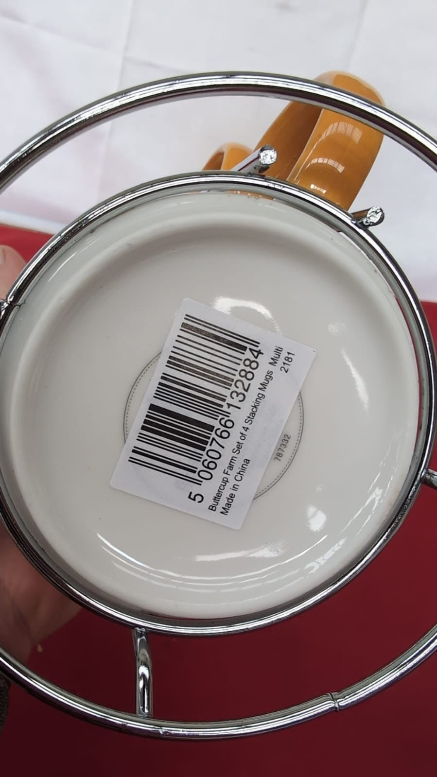 Buttercup Farm - seof of 4 Stacking Mugs (no original packaging - 4 pack)