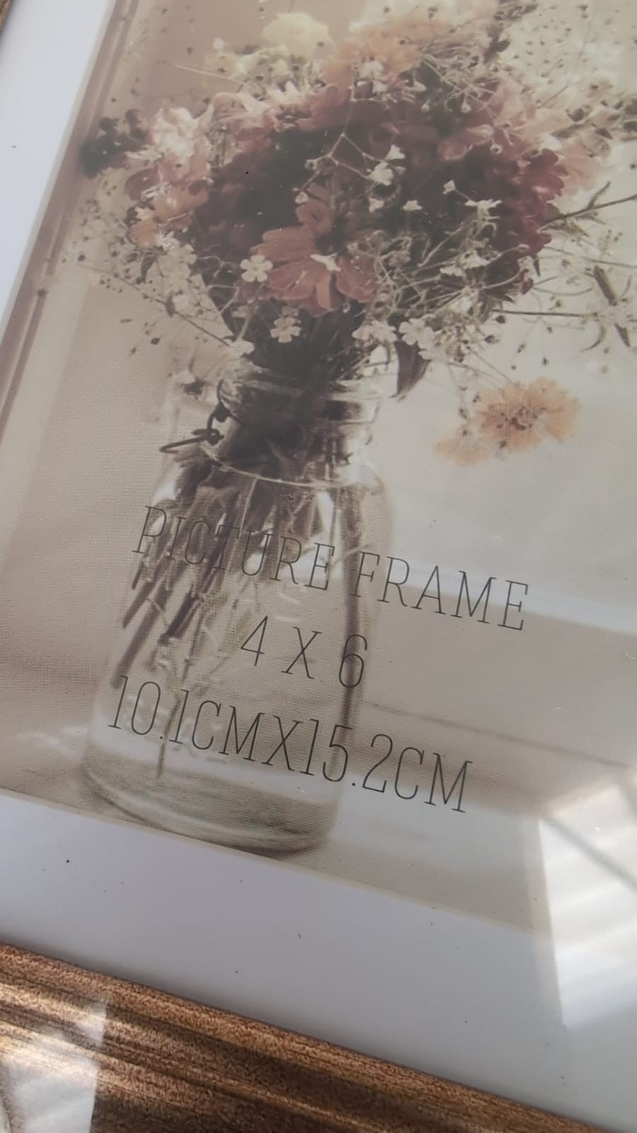 6x4 Picture Frames Set of 4, Gold Photo Frames for Wall or Tabletop Display