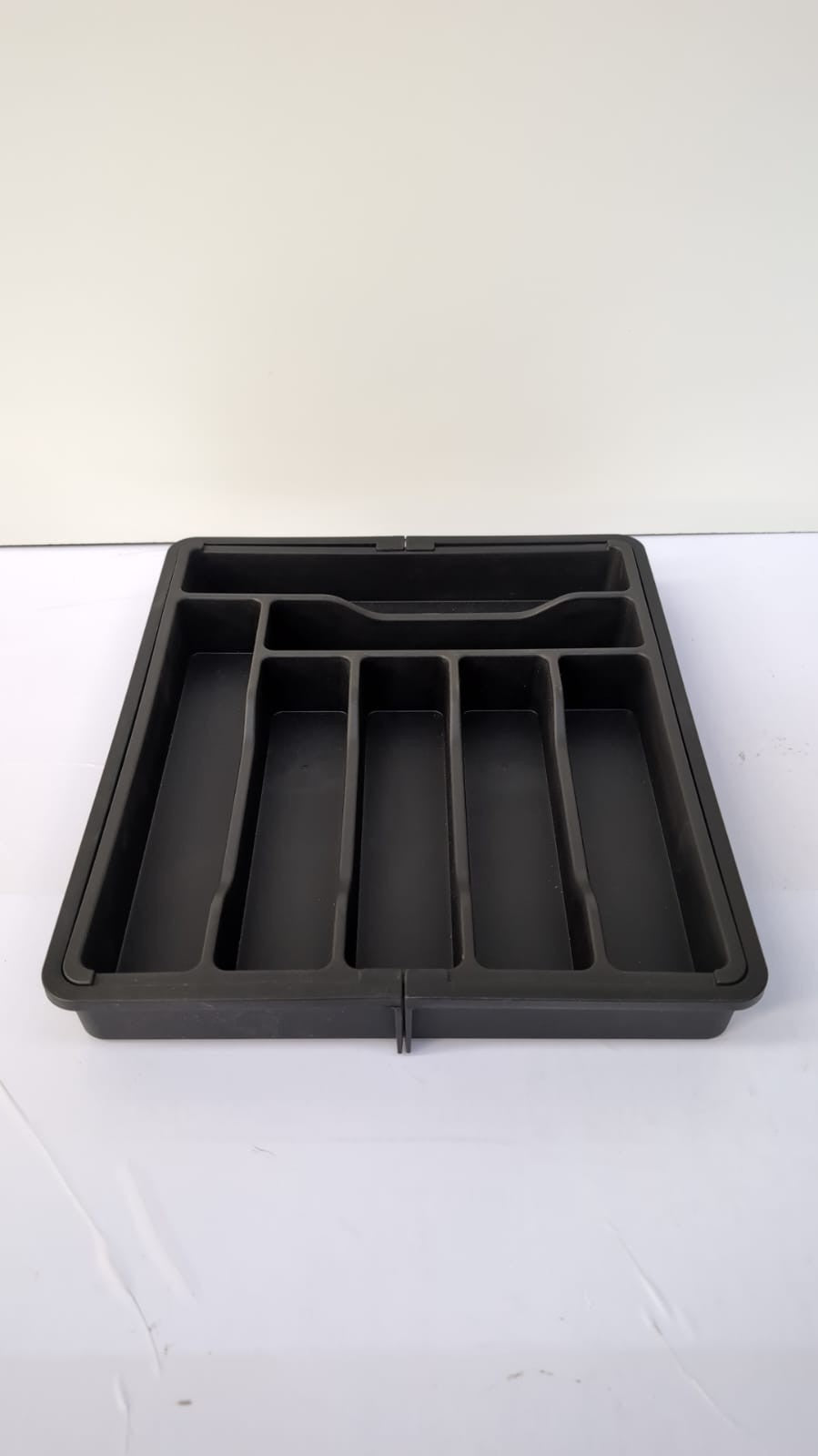 Expandable Cutlery Drawer Organiser, Adjustable , 9 Compartment(NO PACKAGING)