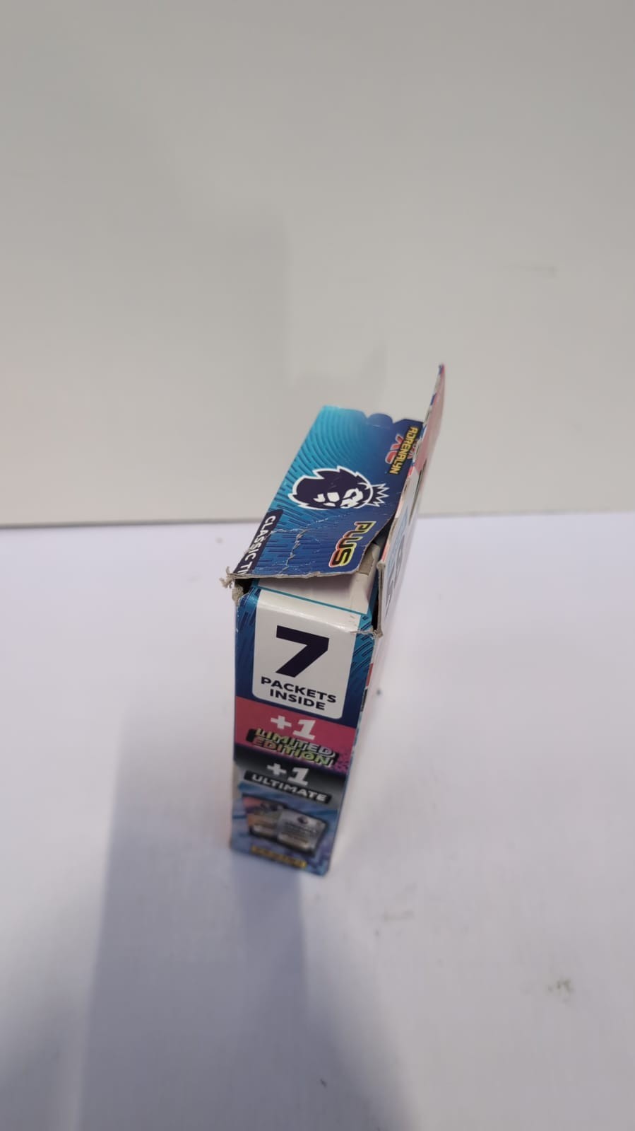 Panini Premier League PLUS Adrenalyn XL 2025 Classic Tin Gold(BOX DAMAGED)