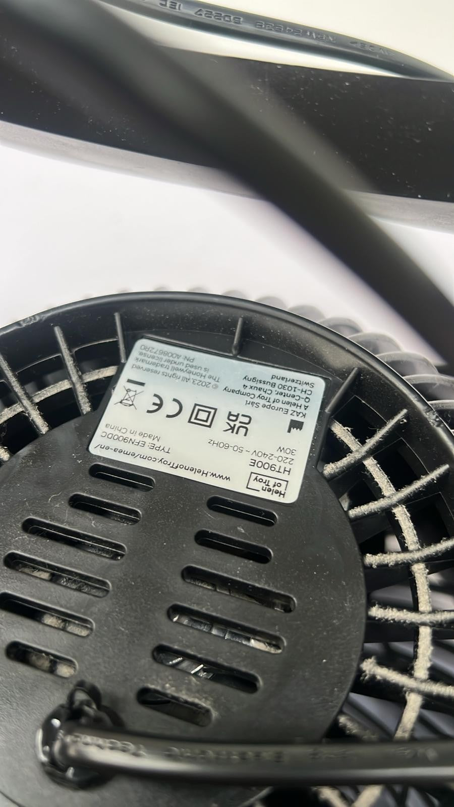 Honeywell TurboForce Power Fan (Quiet Operation Cooling, 90° Variable Tilt)