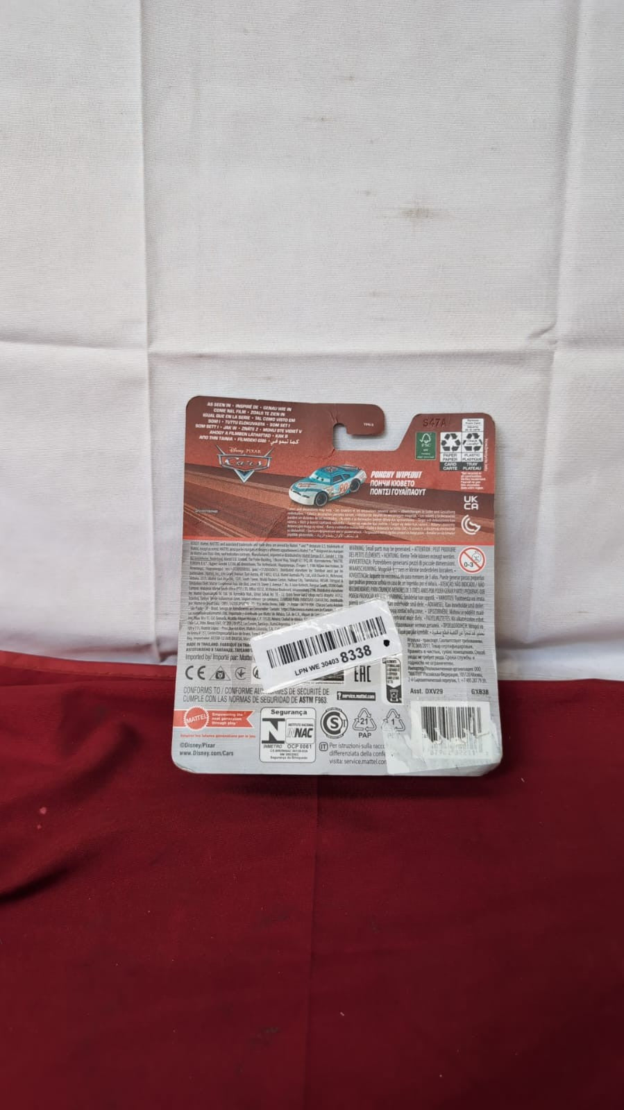Disney Pixar Cars - Ponchy Wipeout (packaging damaged)