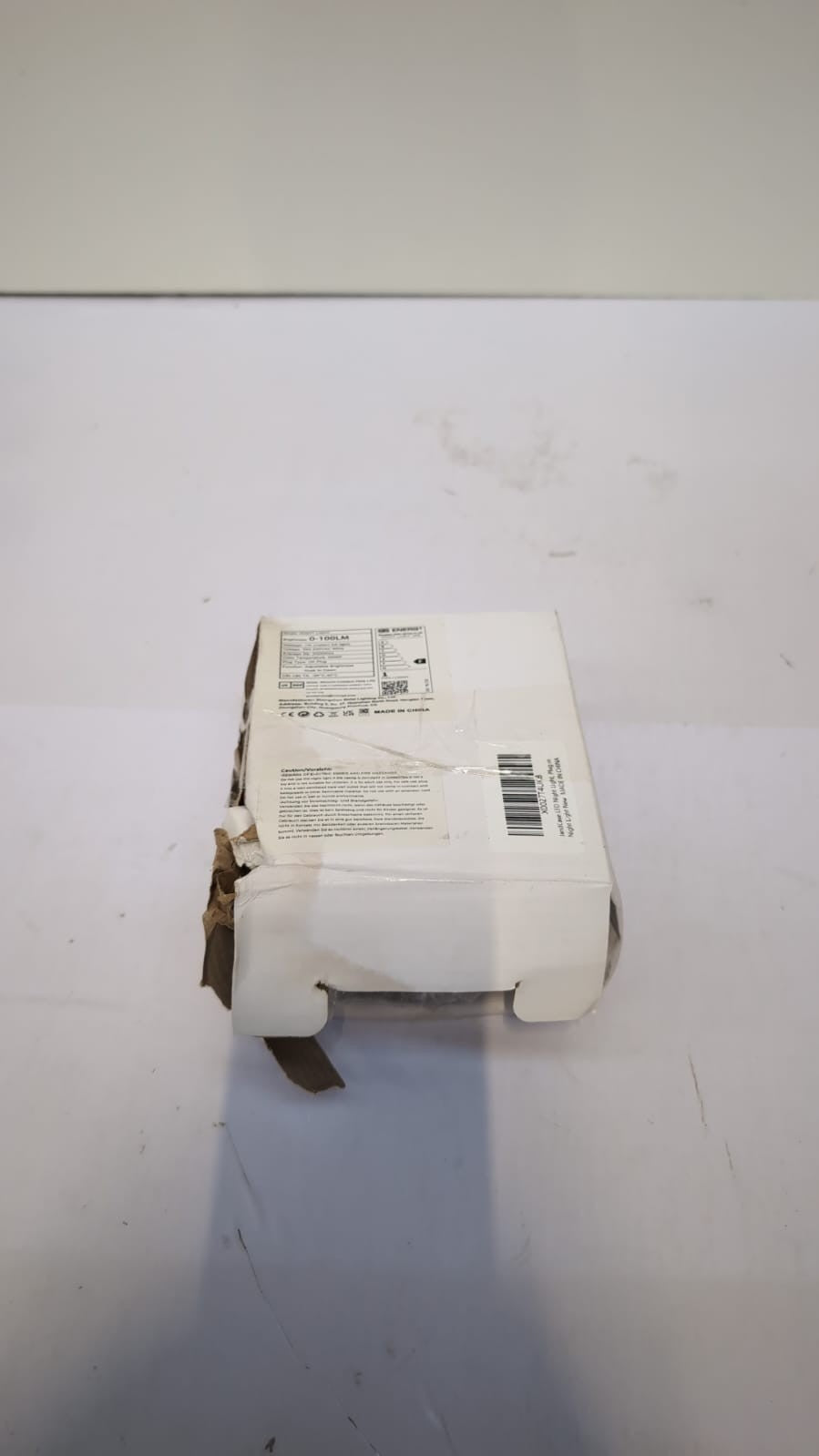 JandCase Night Light Plug in (BOX DAMAGED)