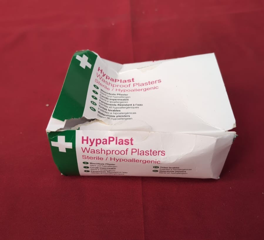 Safety First Aid Group HypaPlast Pink Washproof Assorted100 Sterile (BOXDAMAGED)