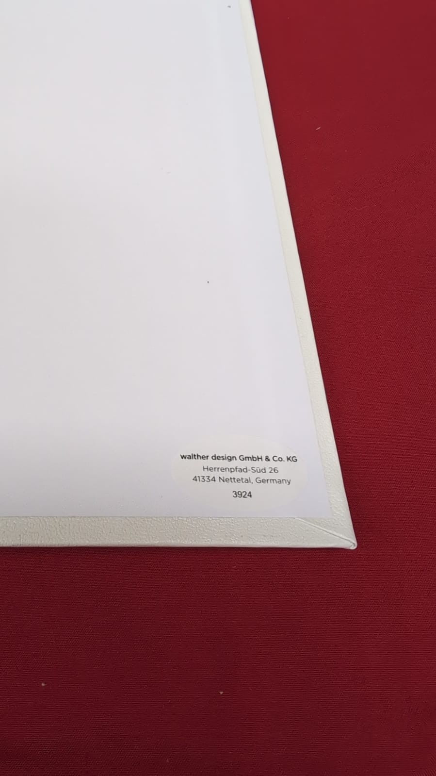 walther Design Photo Album White 20cm x 22cm(small blemish on back cover)