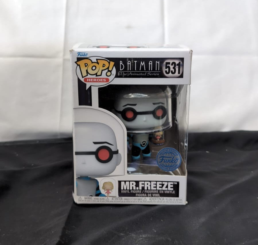 Funko POP Vinyl Excl BTAS Mr. Freeze w/Nora(Box damaged)