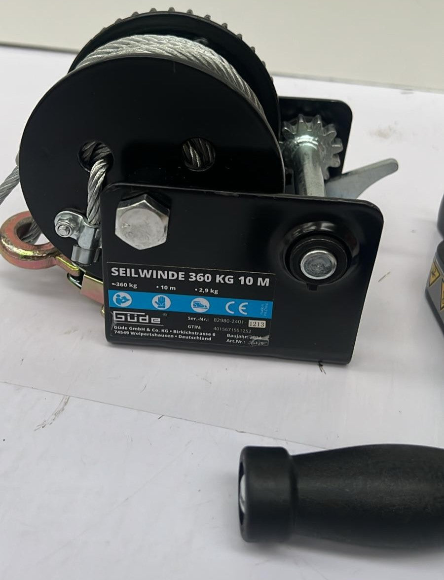 Güde Winch 360 kg 10m Max Pull Force 360 kg, 10 m Steel Cable, for Horizontal