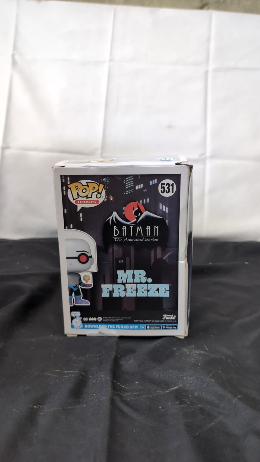 Funko POP Vinyl Excl BTAS Mr. Freeze w/Nora(Box damaged)