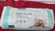 Silentnight Summer Breeze 2.5 Tog Double Duvet - Lightweight (Packaging Damaged)
