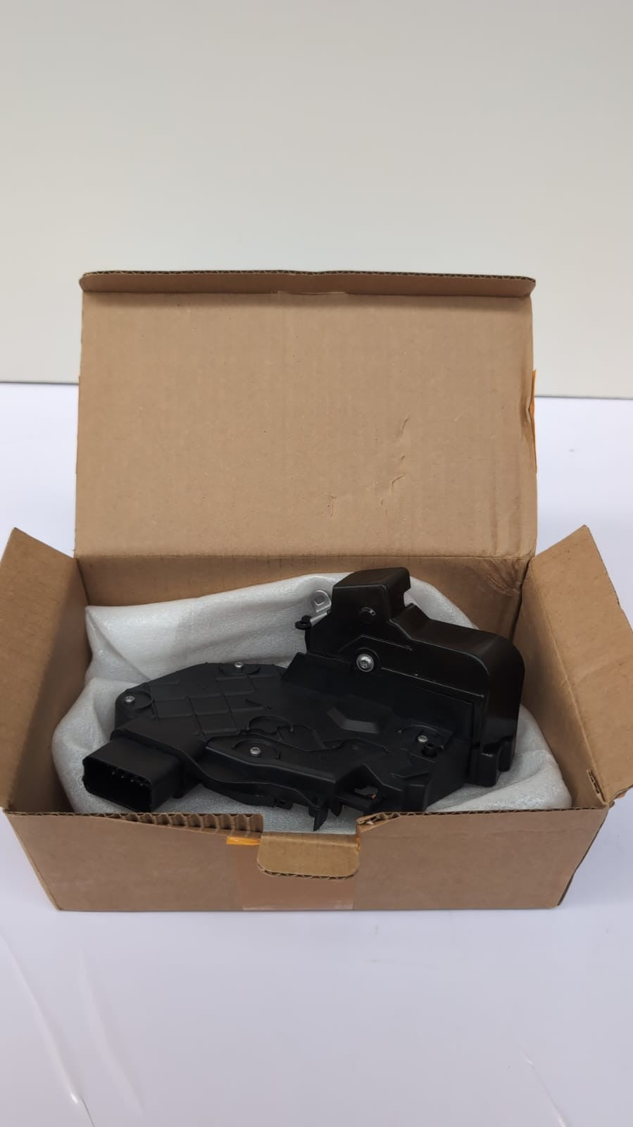 Front Right Driver Side Door Lock Latch Actuator, Black Door Locking Mechanism