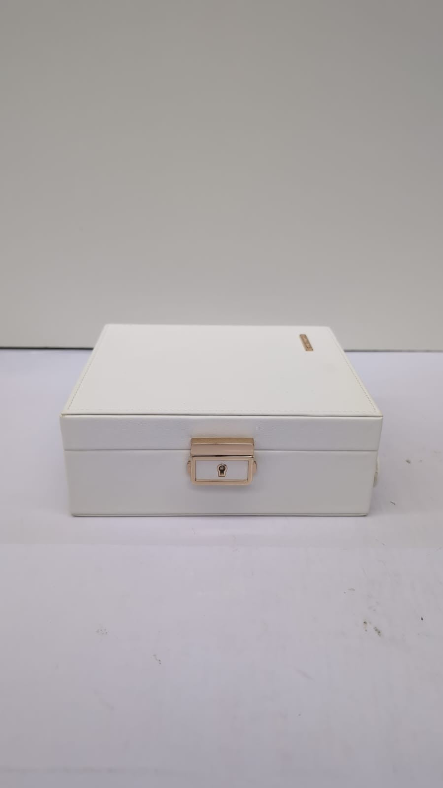 Enthralite Travel Jewellery Case, Portable Jewellery Box ,WHITE(missing key)