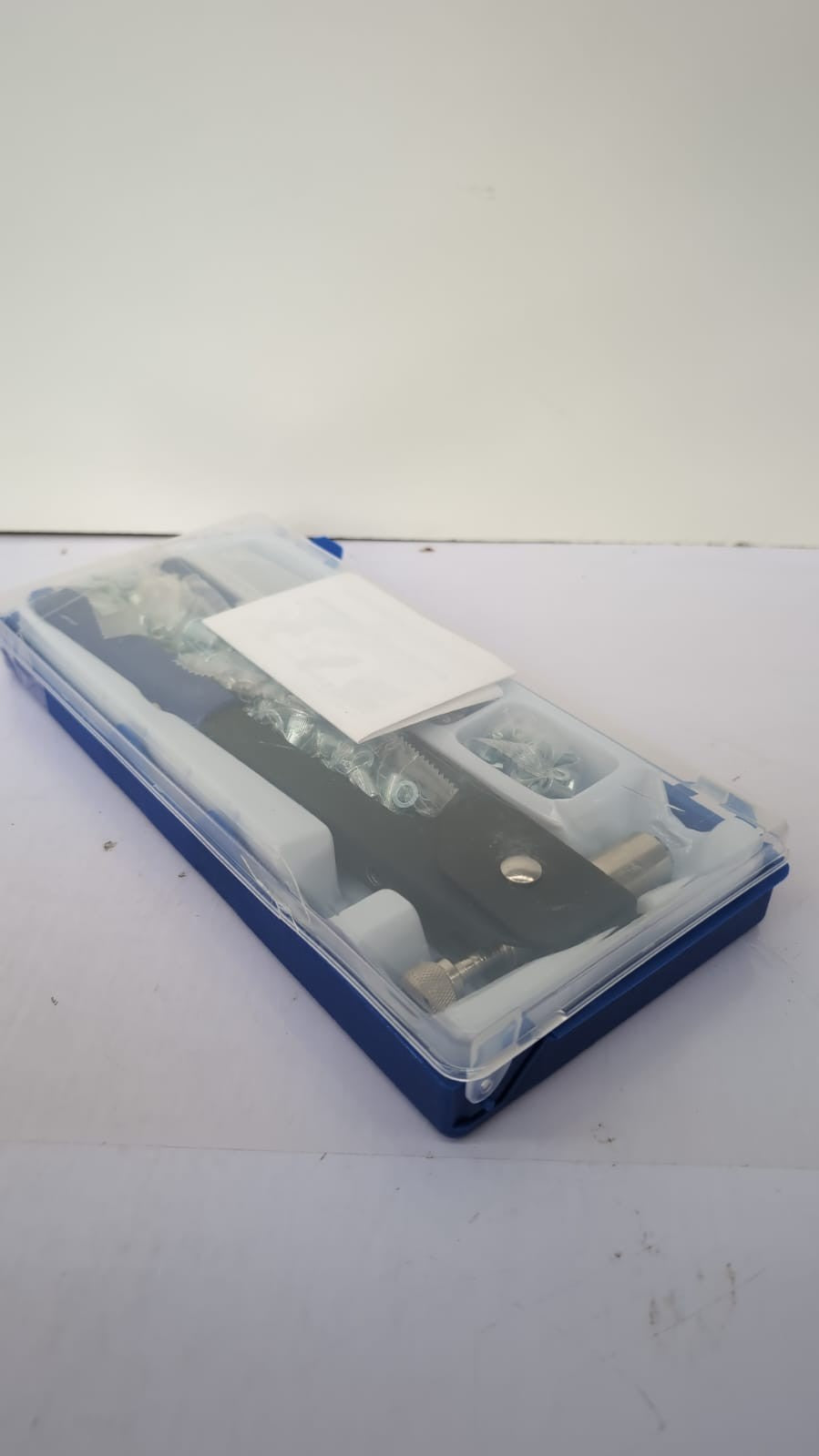 86 PCS Heavy Duty Blind Rivet Nut Kit Set, Thread Hand Riveter (BOX DAMAGED)