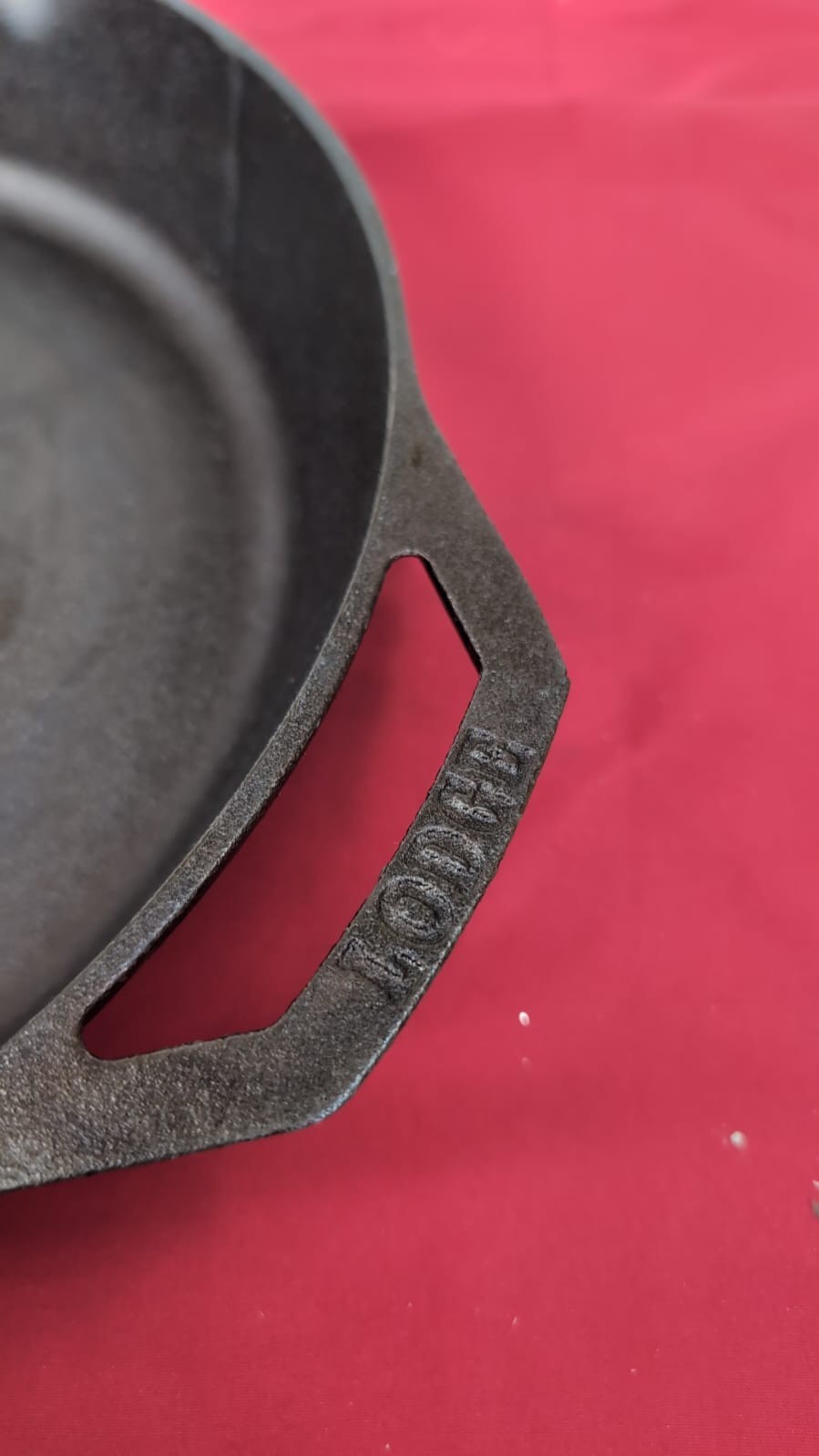 Lodge Pre-Seasoned Cast Iron Skillet Frying pan, 30cm(USED)