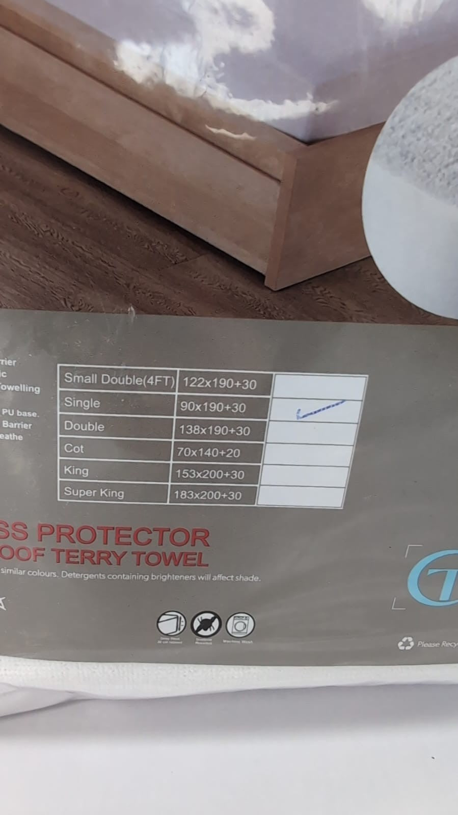 Charms Trend Waterproof Mattress Protector Single 100 (90x190+30cm)