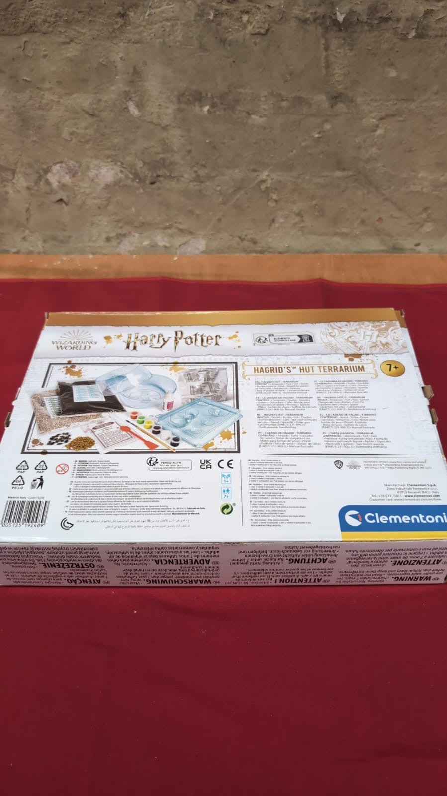 Clementoni Harry Potter Terrarium Kit Build Your Magical Greenhouse(box damaged)