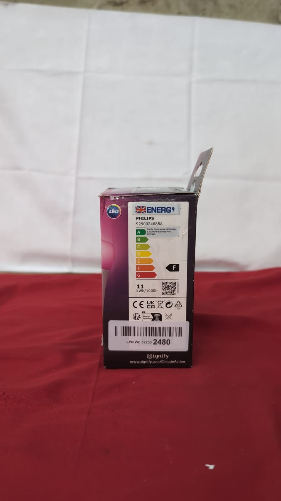 Philips Hue New White and Colour Ambiance Smart Light Bulb 75W E27( box damaged)