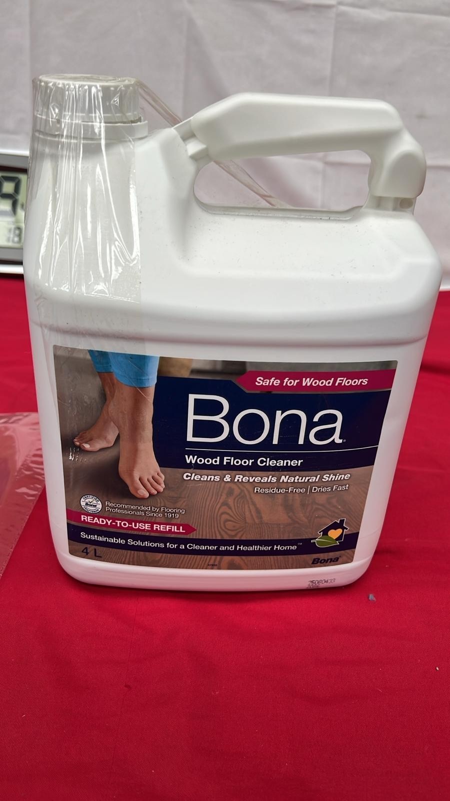 Bona Wood Floor Cleaner Liquid, Wooden Floor Cleaner, ( 3.5/4L)(USED)