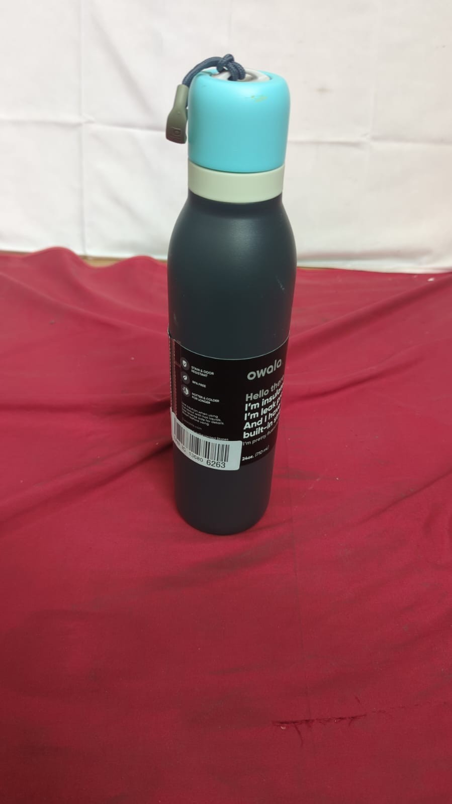 Owala FreeSip Twist Insulated Stainless Steel Water Bottle (Scratched &scuffed)