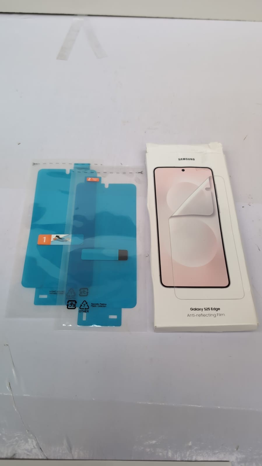 Samsung Anti-reflecting Film for Galaxy S25 Edge(packaging slightly damaged)