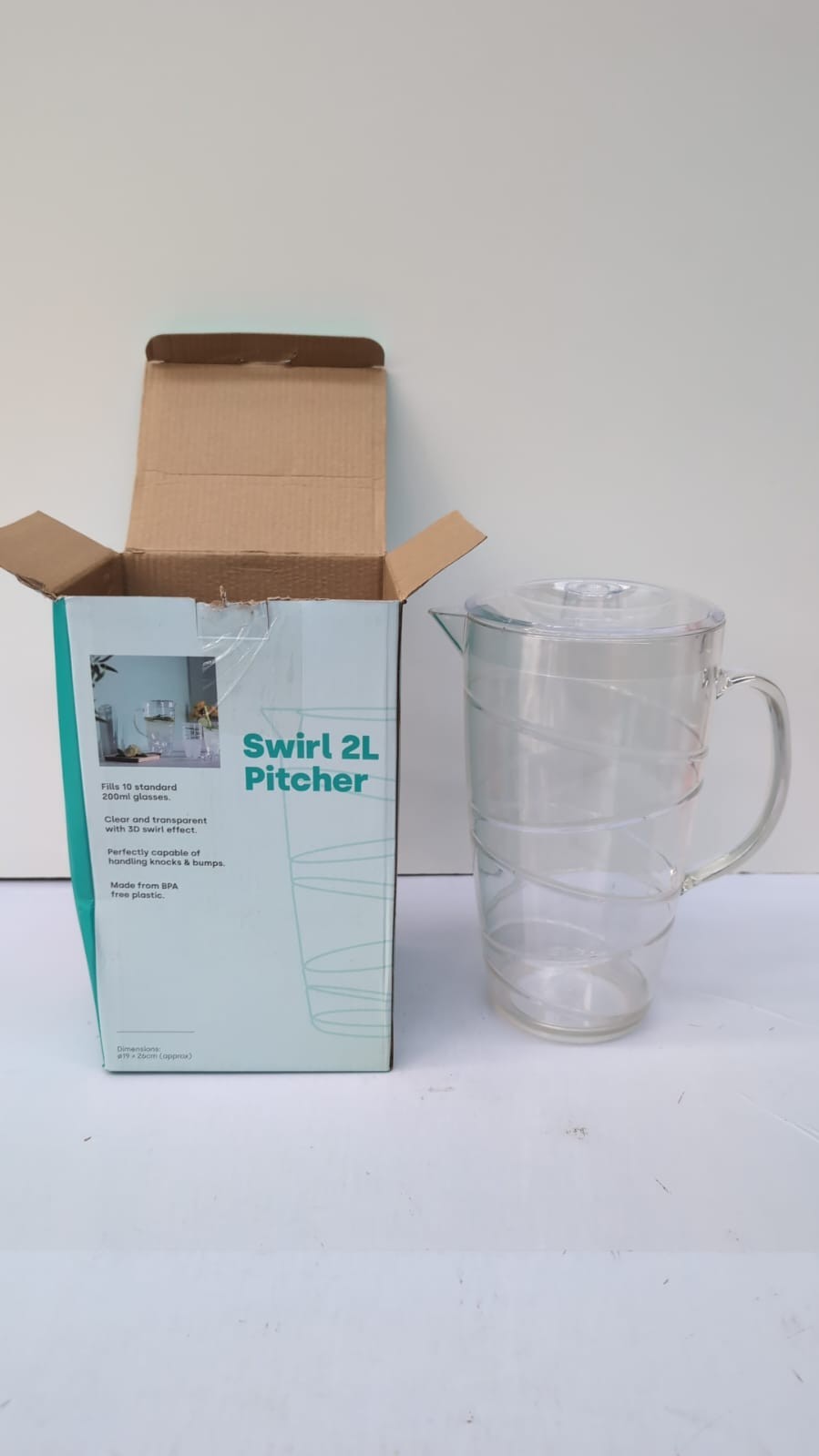 LIVIVO Swirl Design 2L Plastic Pitcher Jug with Lid and Vented Spout