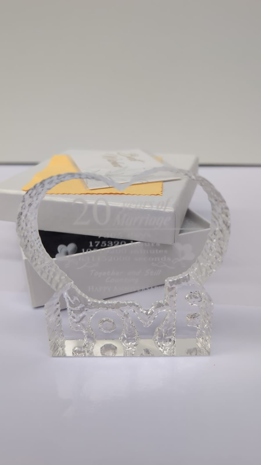 20th Wedding Anniversary Crystal Gift – Keepsake for Wife, Husband (New)