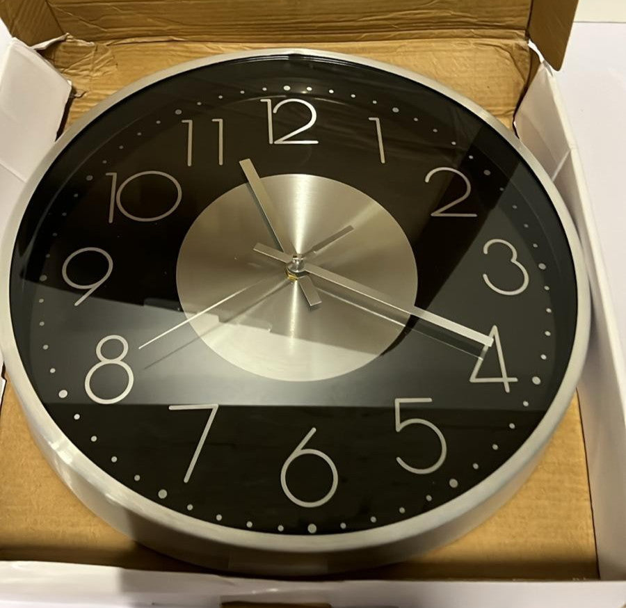 Wall Clock  Modern Wall Clocks Battery Operated (BOX DAMAGED)